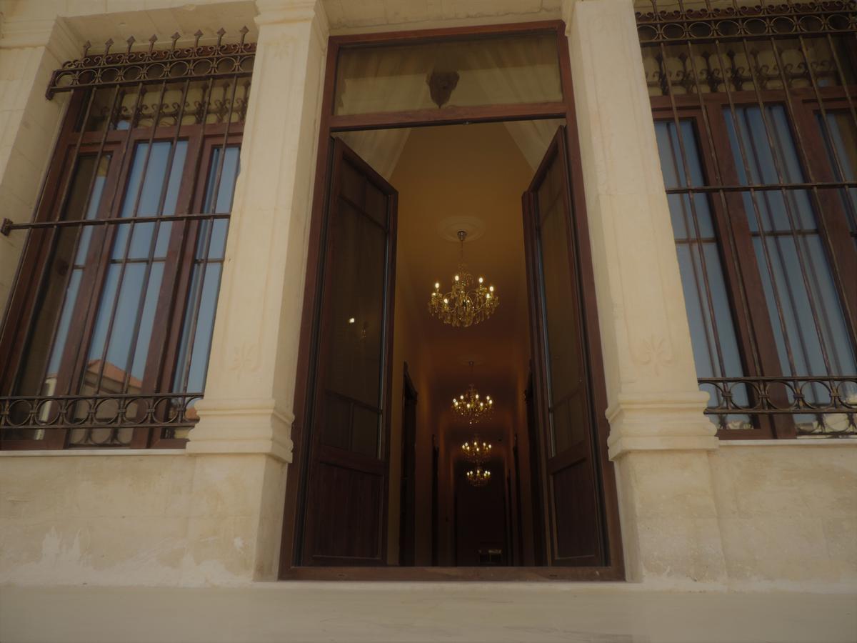 La Place Hotel Zahlé Extérieur photo