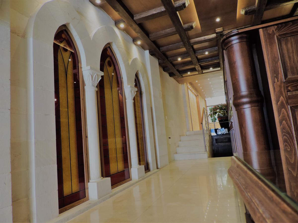 La Place Hotel Zahlé Extérieur photo